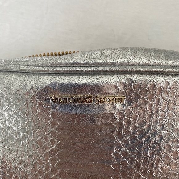 Victoria Secret purse - Picture 2 of 5
